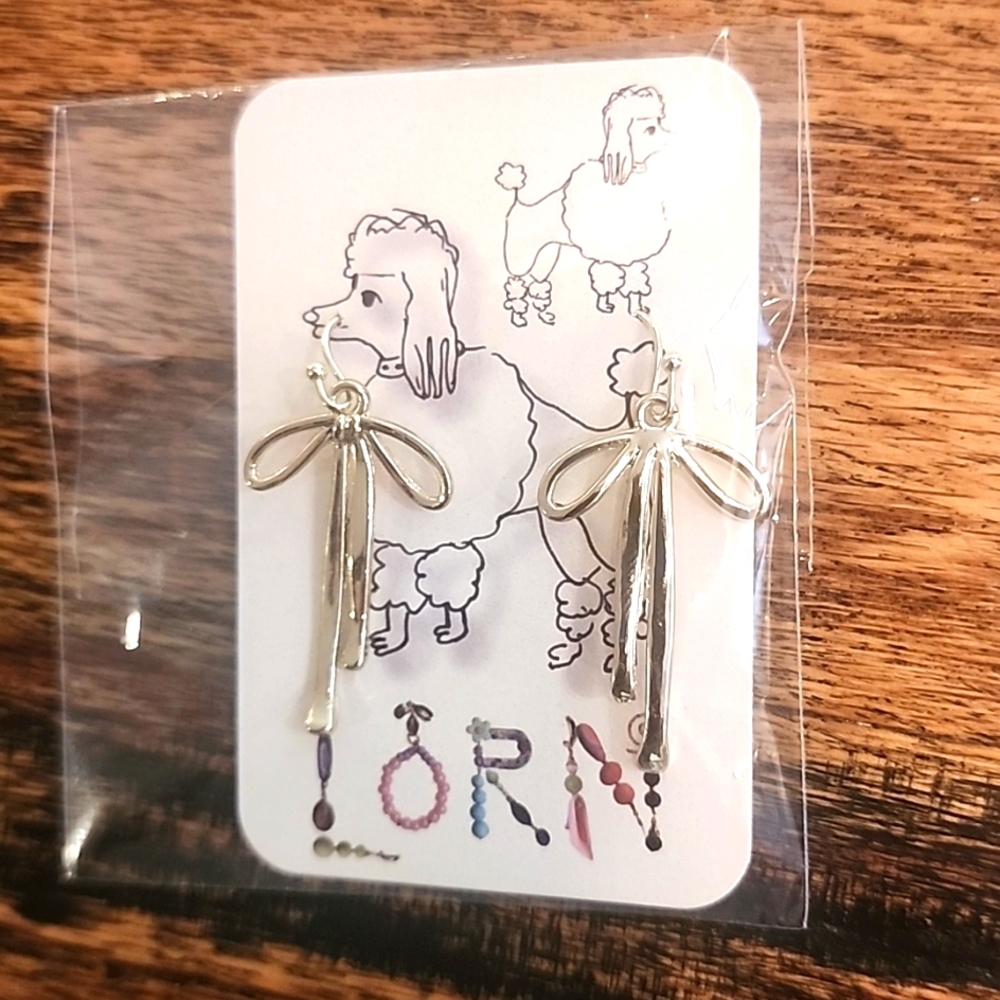 Lorn pierced earrings